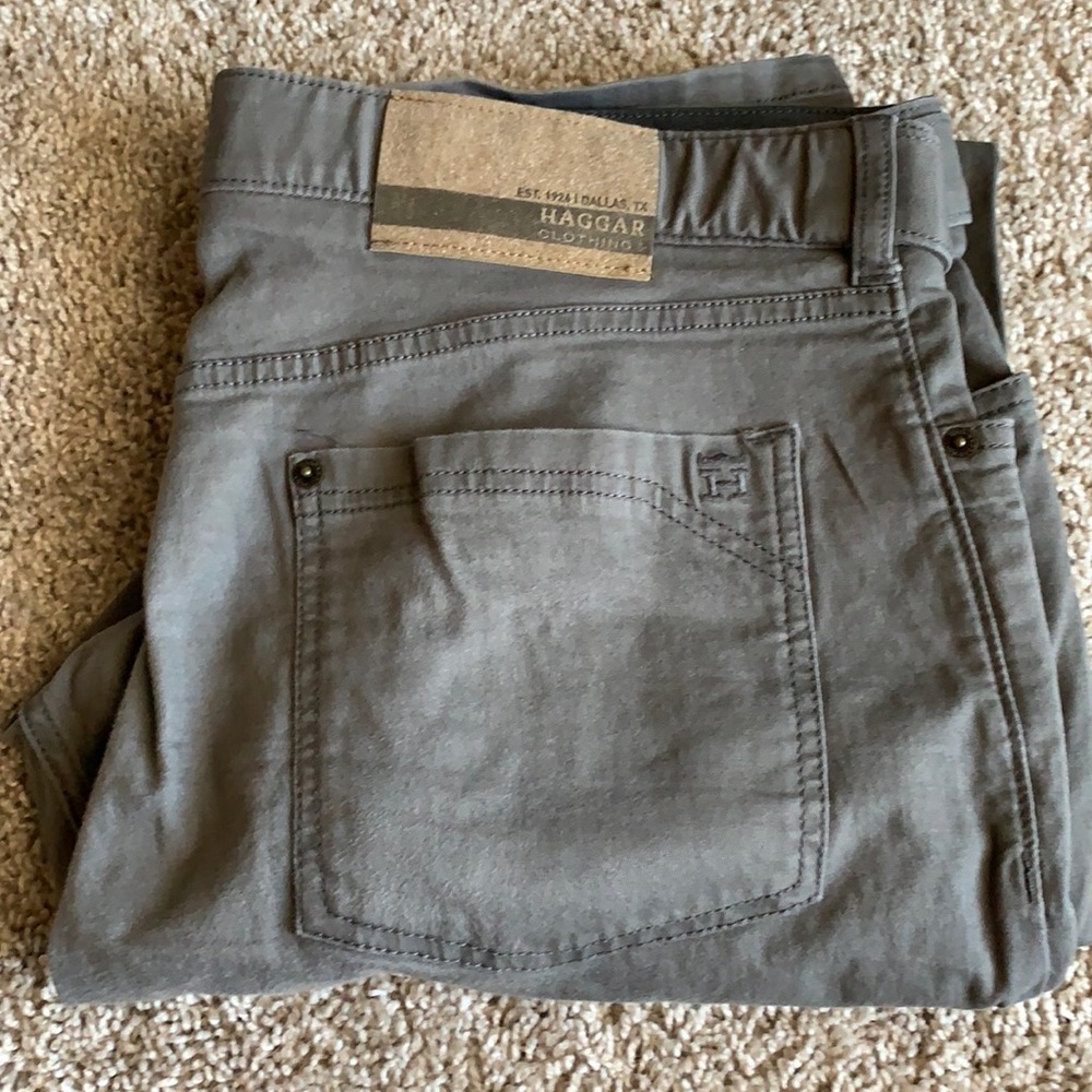 Haggar pants in size 36X34 in gray. Relaxed fit straight leg